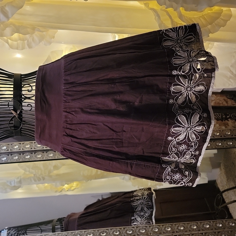 Brown Joe Benbasset skirt with flower cutouts, size M